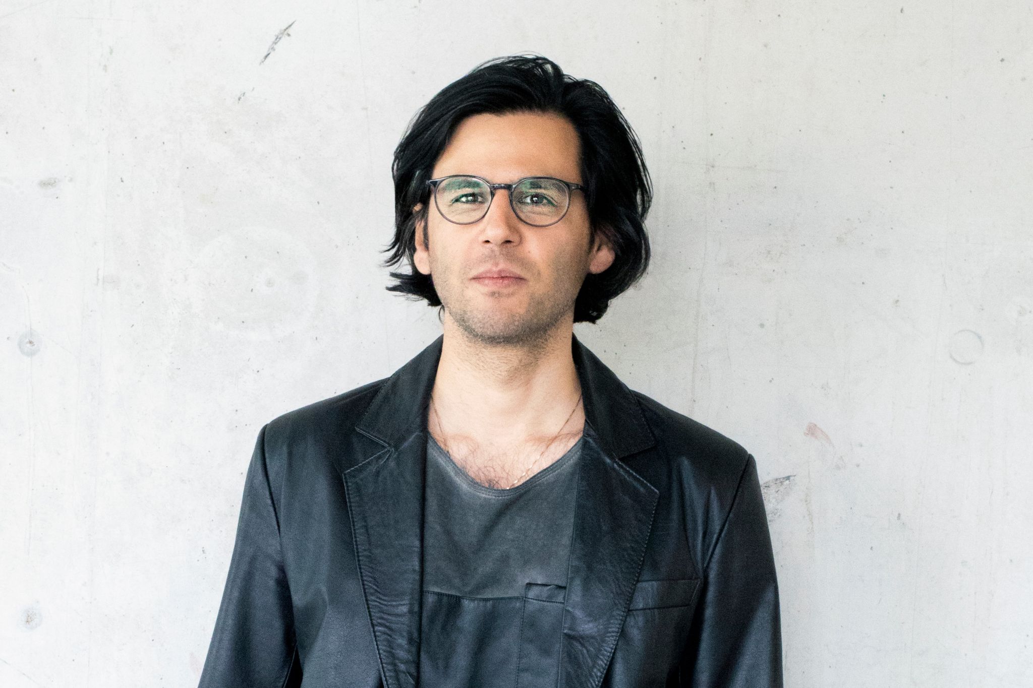 deniz-utlu-_-schriftsteller-_-foto-_-suhrkamp