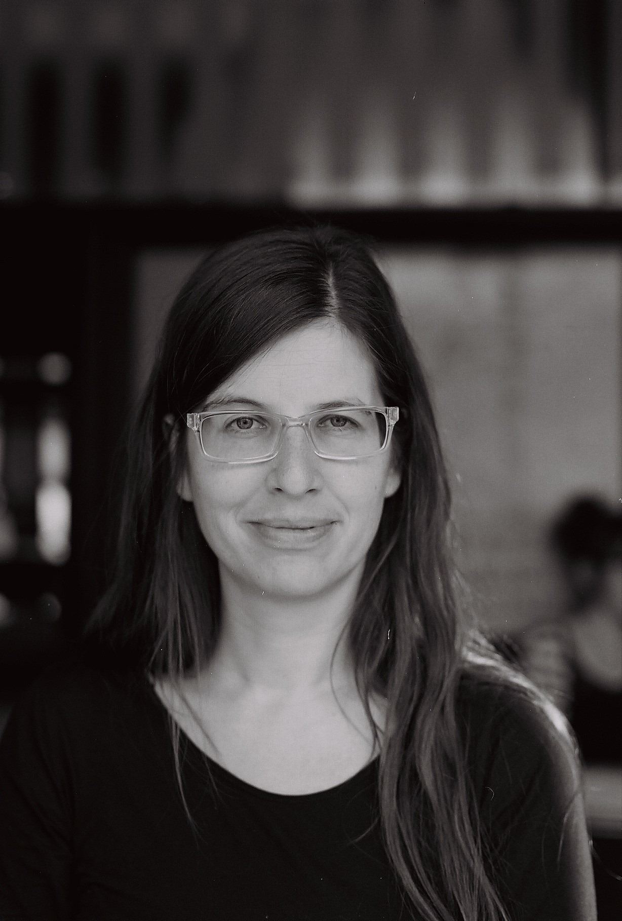 katharina-tiwald-_-schriftstellerin-_-foto-_dessislaw-pajakoff.