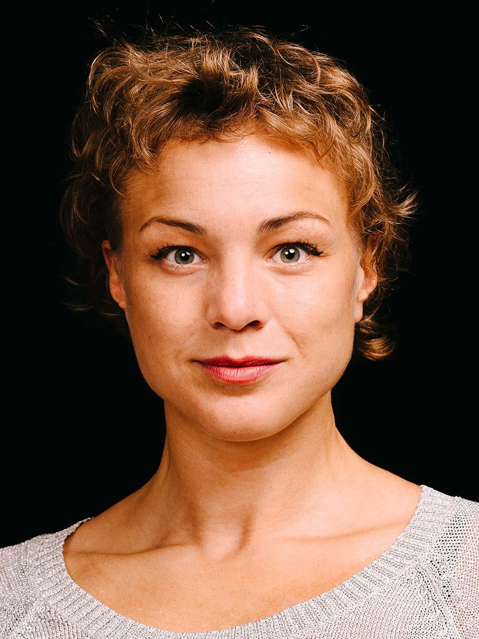 maria-muhar-_-schriftstellerin-_-wien-_-c2a9apollonia-t.-bitzan